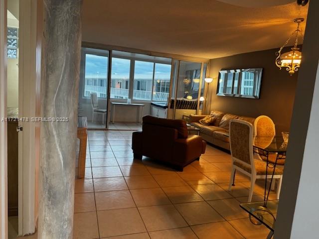 5401 Collins Avenue 430 Property Photo 17
