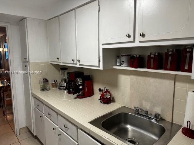 5401 Collins Avenue 430 Property Photo 29