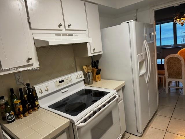 5401 Collins Avenue 430 Property Photo 30