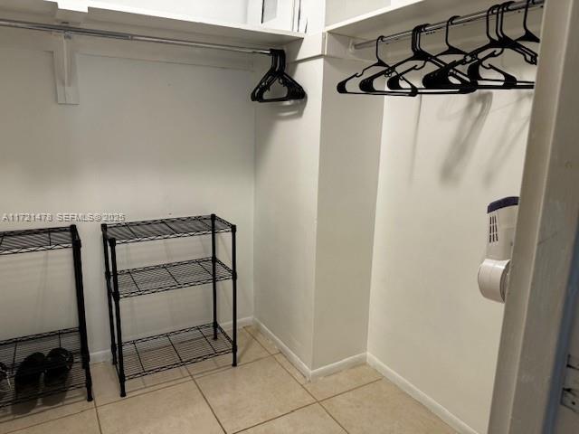 5401 Collins Avenue 430 Property Photo 48