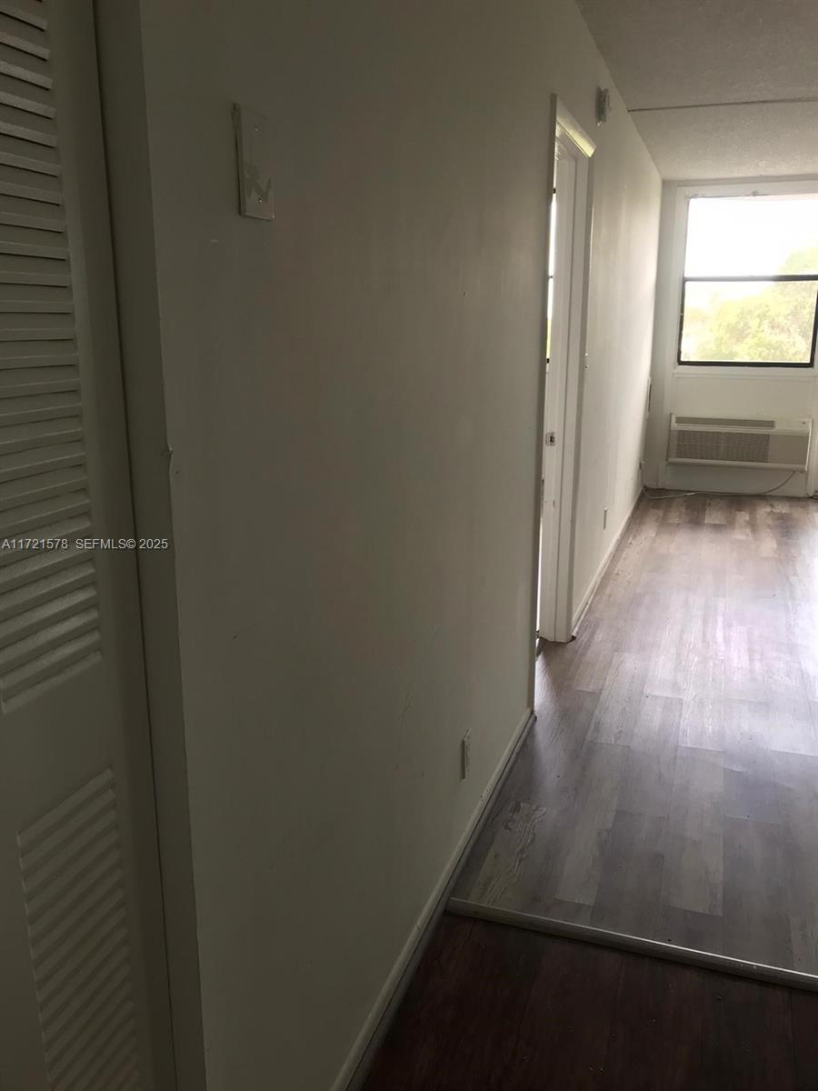 2701 Riverside Drive 515-b Property Photo 13