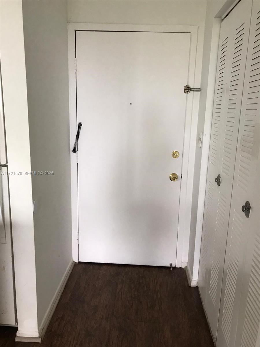 2701 Riverside Drive 515-b Property Photo 15