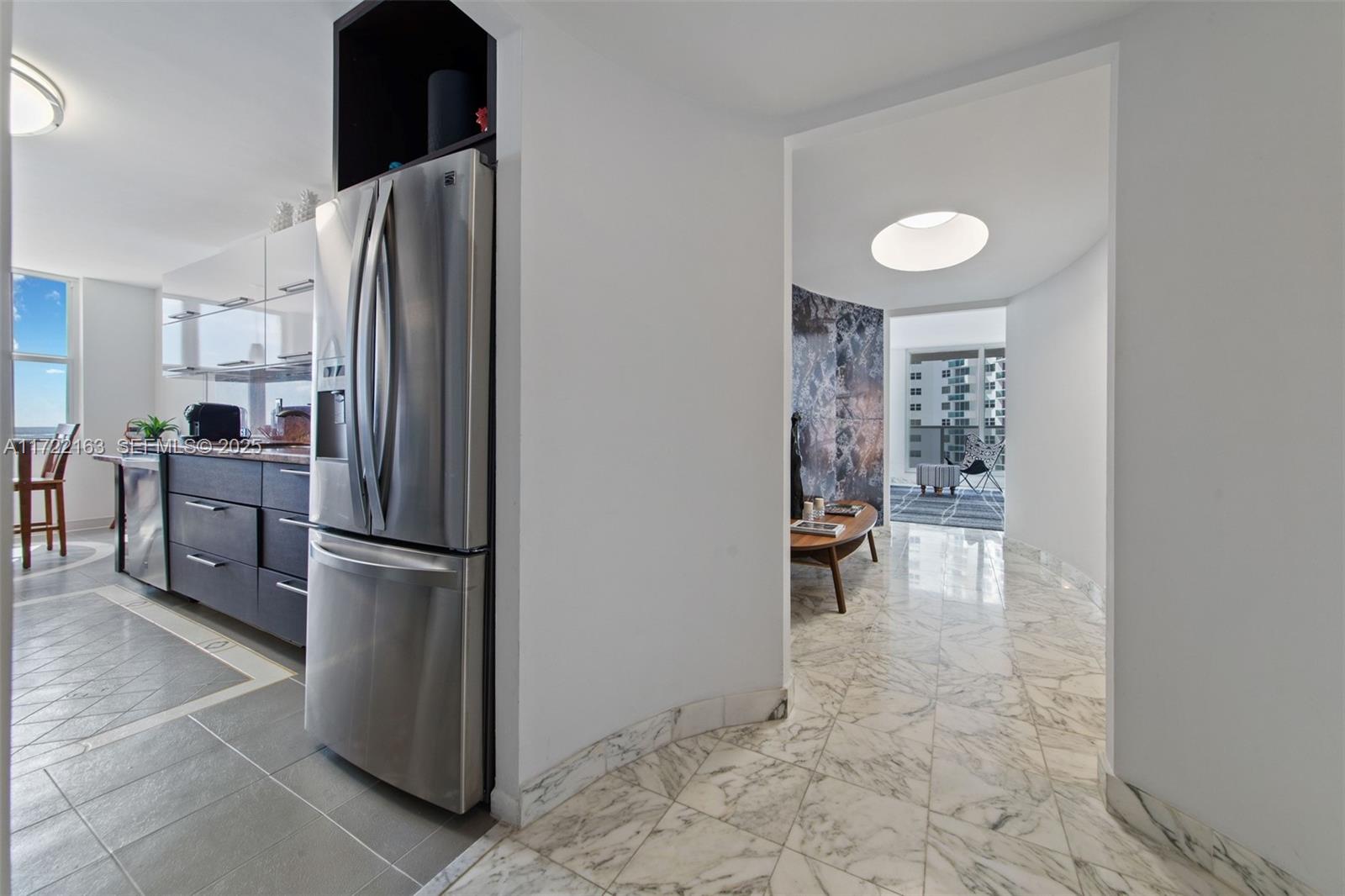 2751 S Ocean Drive 505n Property Photo 4