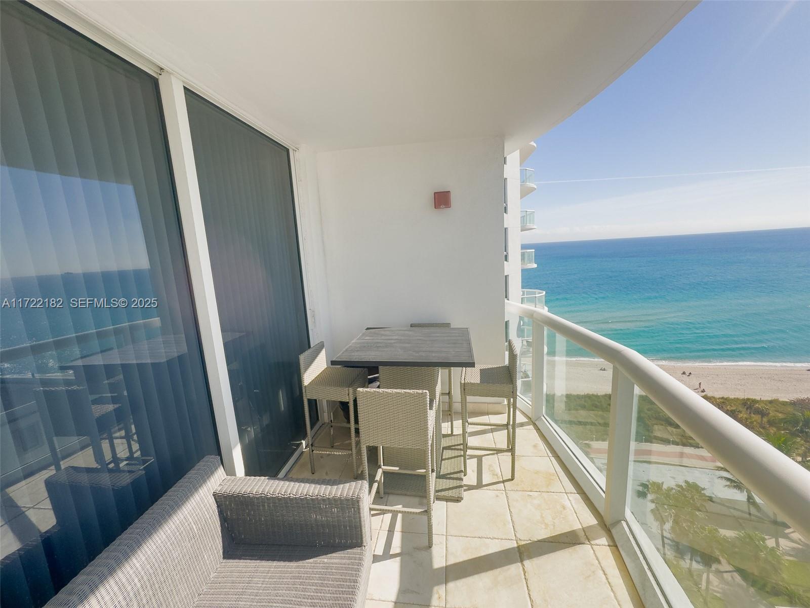 6365 Collins Avenue 1506 Property Photo 12