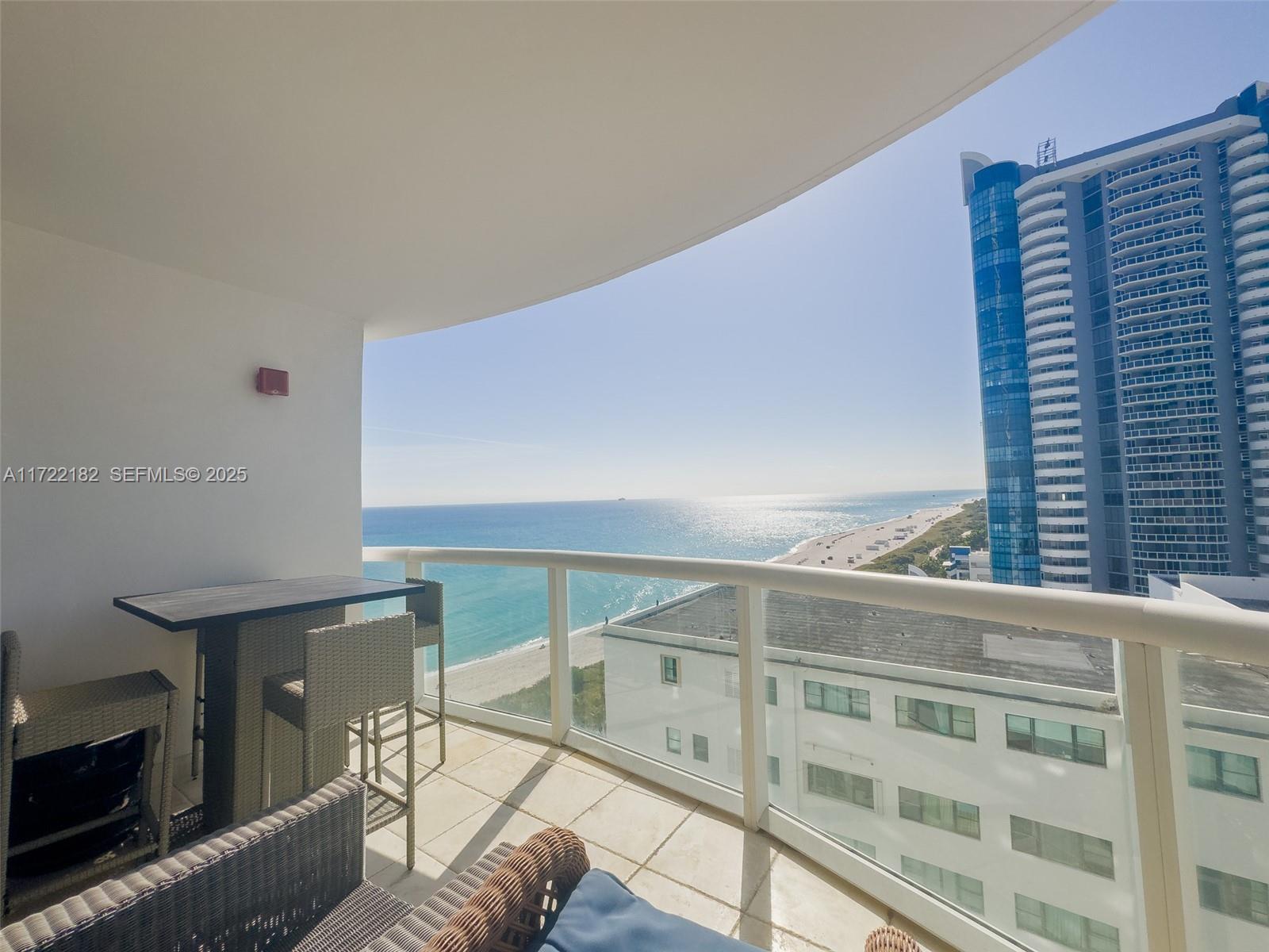 6365 Collins Avenue 1506 Property Photo 13
