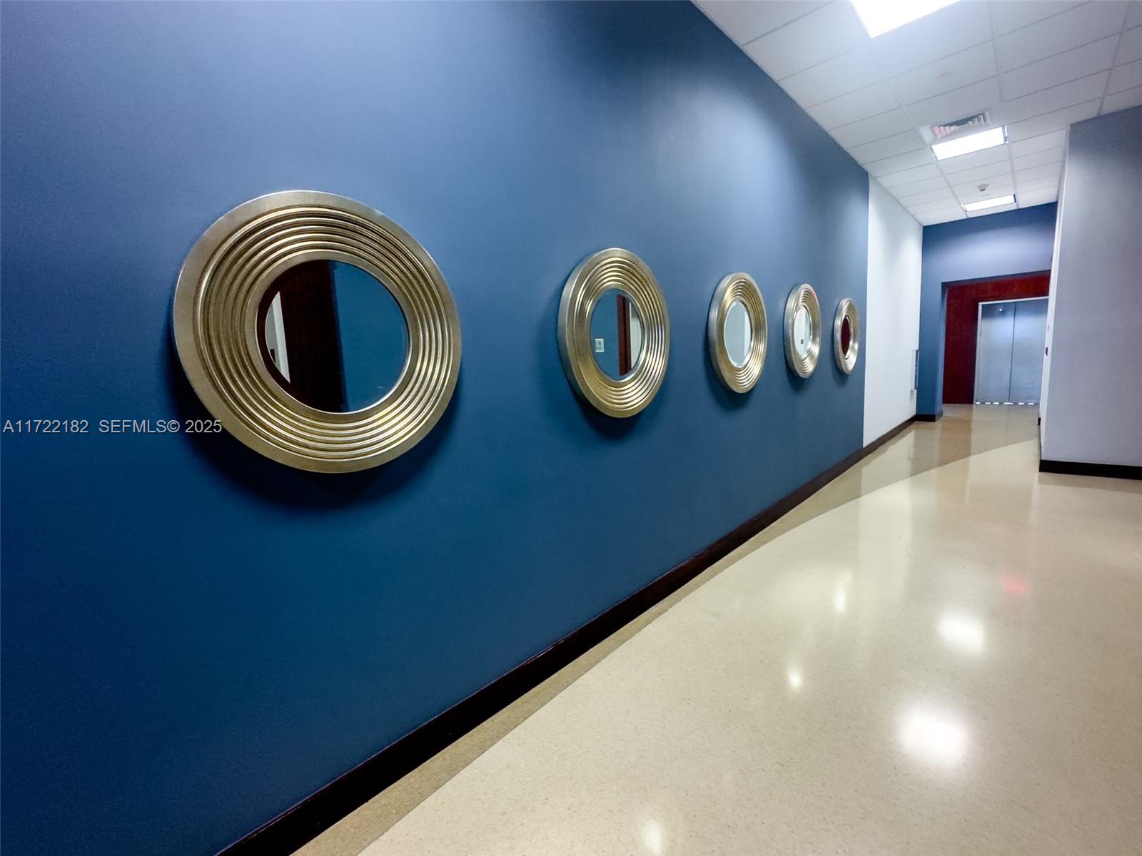 6365 Collins Avenue 1506 Property Photo 15