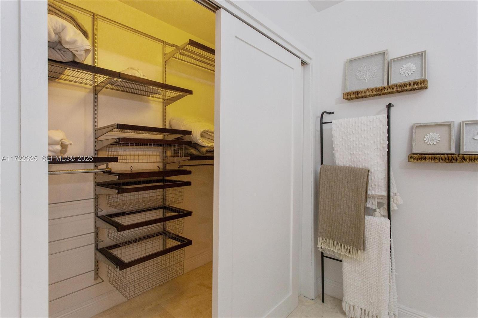 1830 S Ocean Drive 1712 Property Photo 27