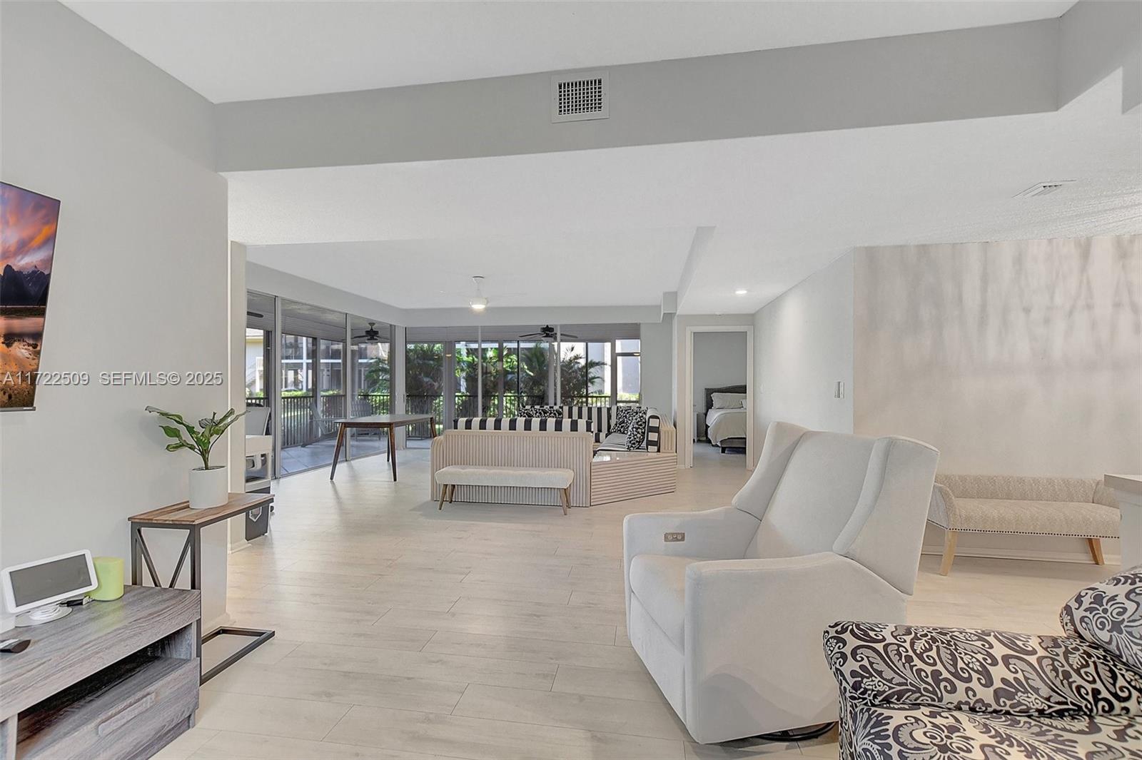 A11722509 Property Photo 12