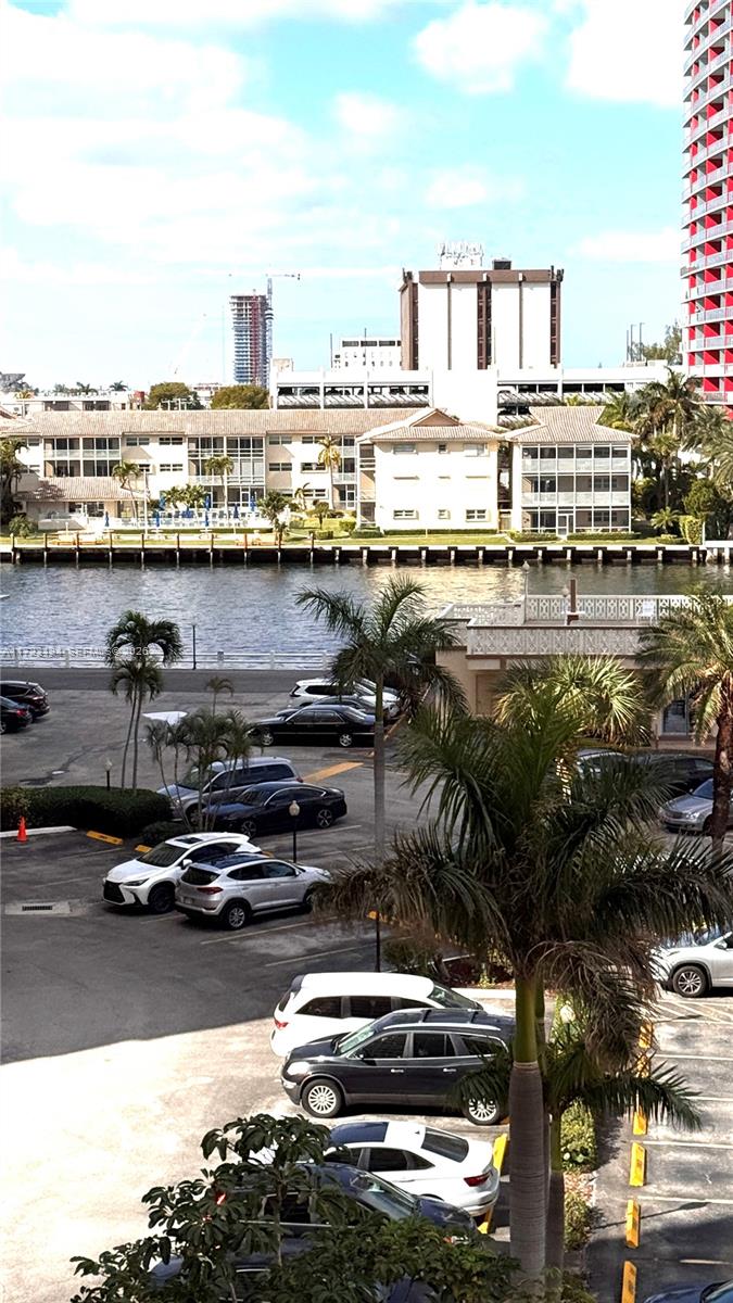 1825 S Ocean Drive 506 Property Photo 18