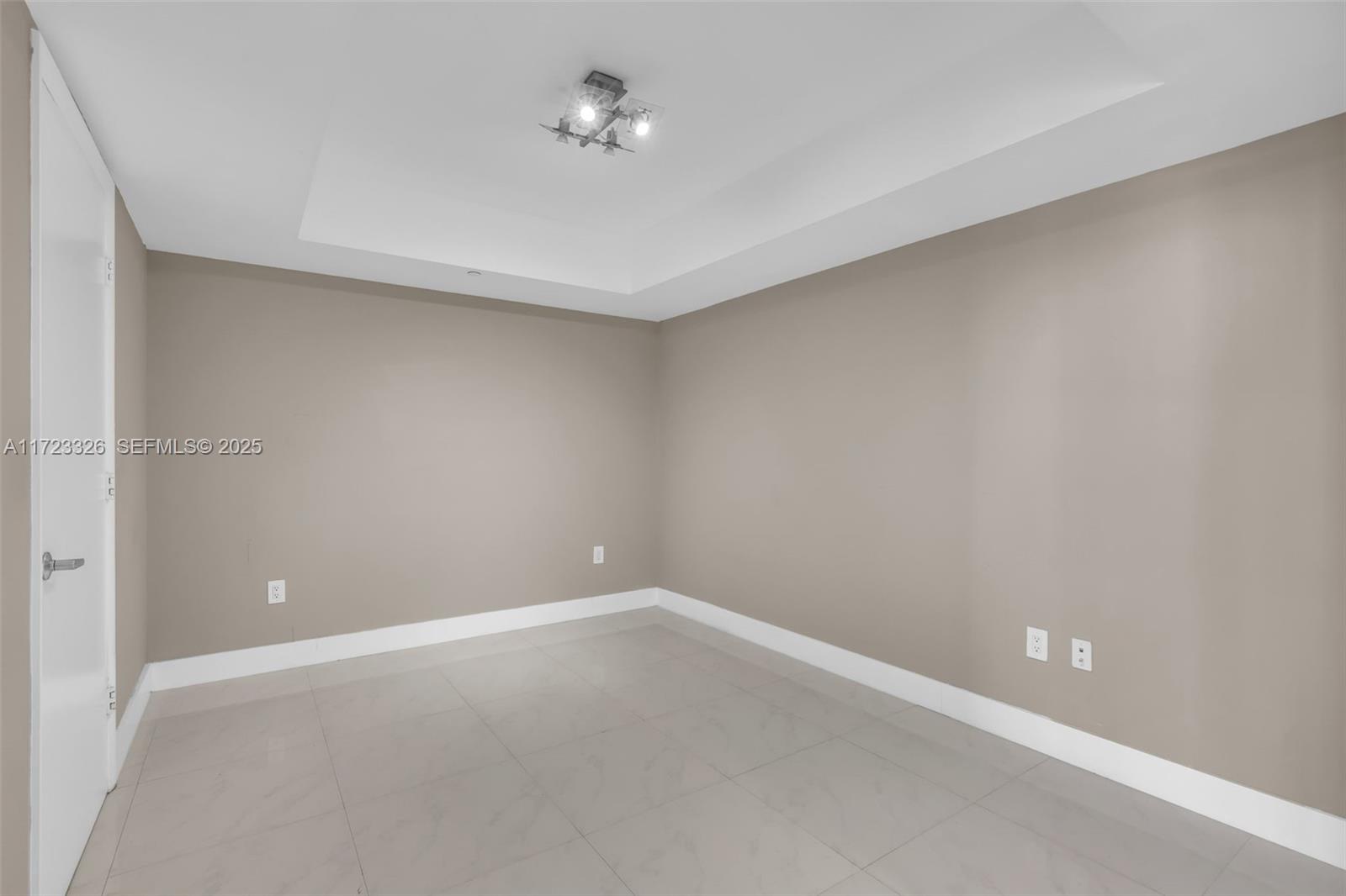 50 Biscayne Boulevard 4208 Property Photo 13