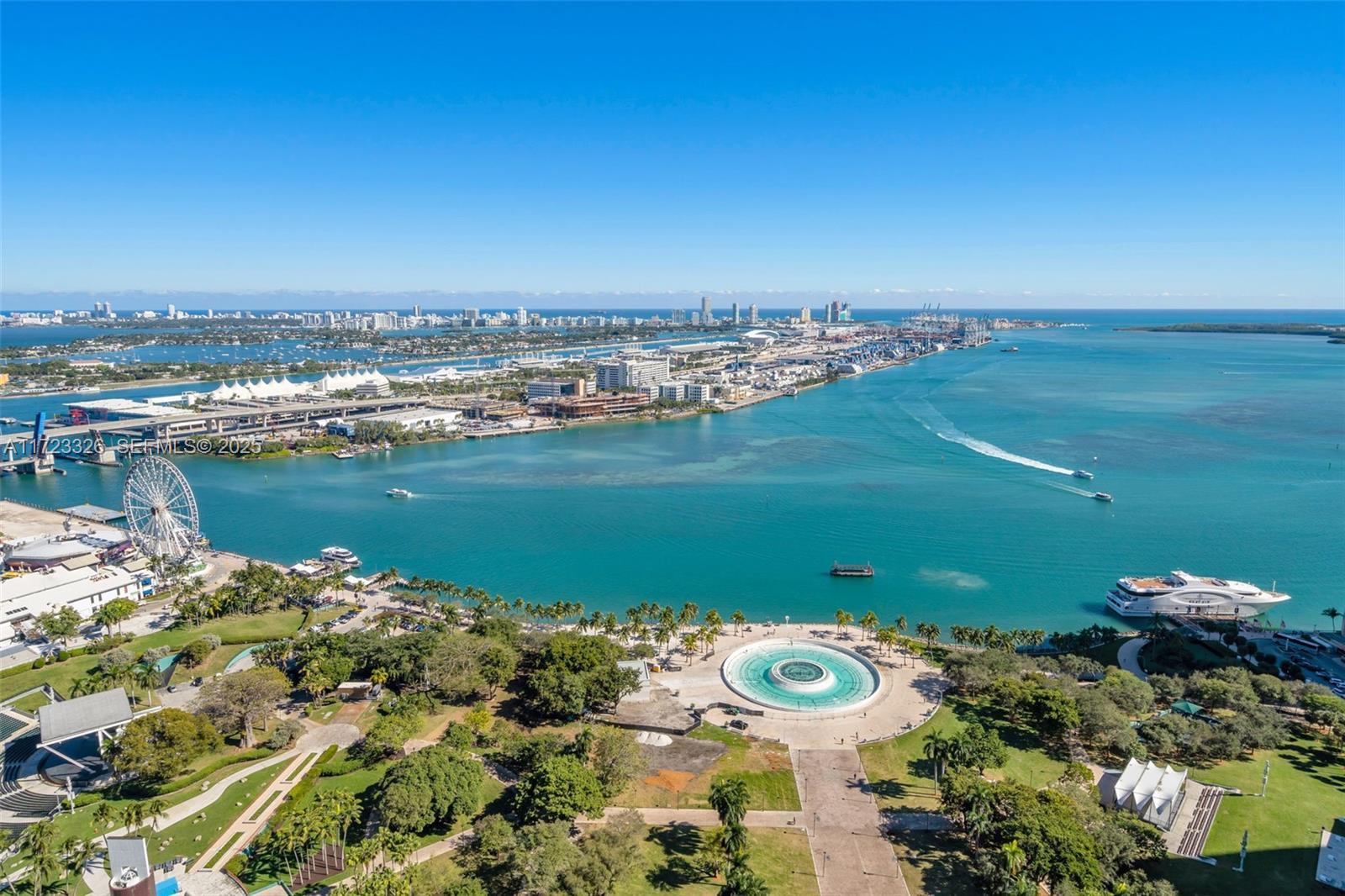 50 Biscayne Boulevard 4208 Property Photo 30