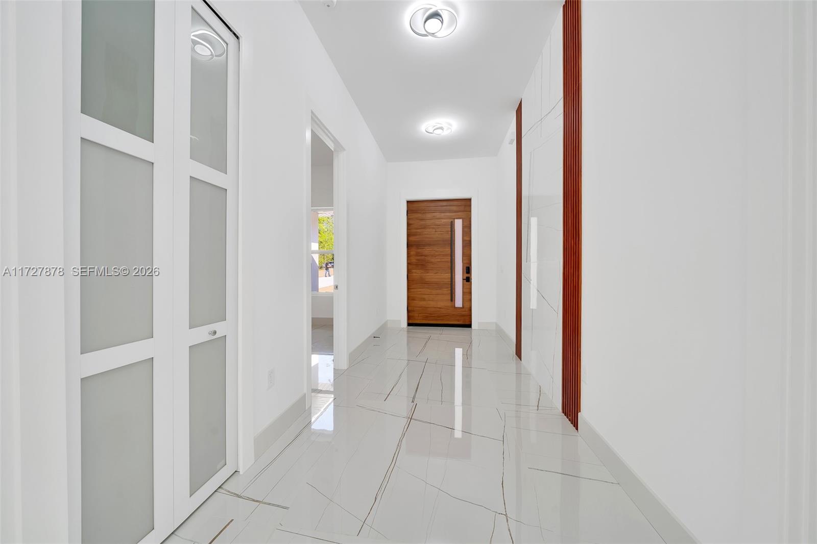 A11727878 Property Photo 6