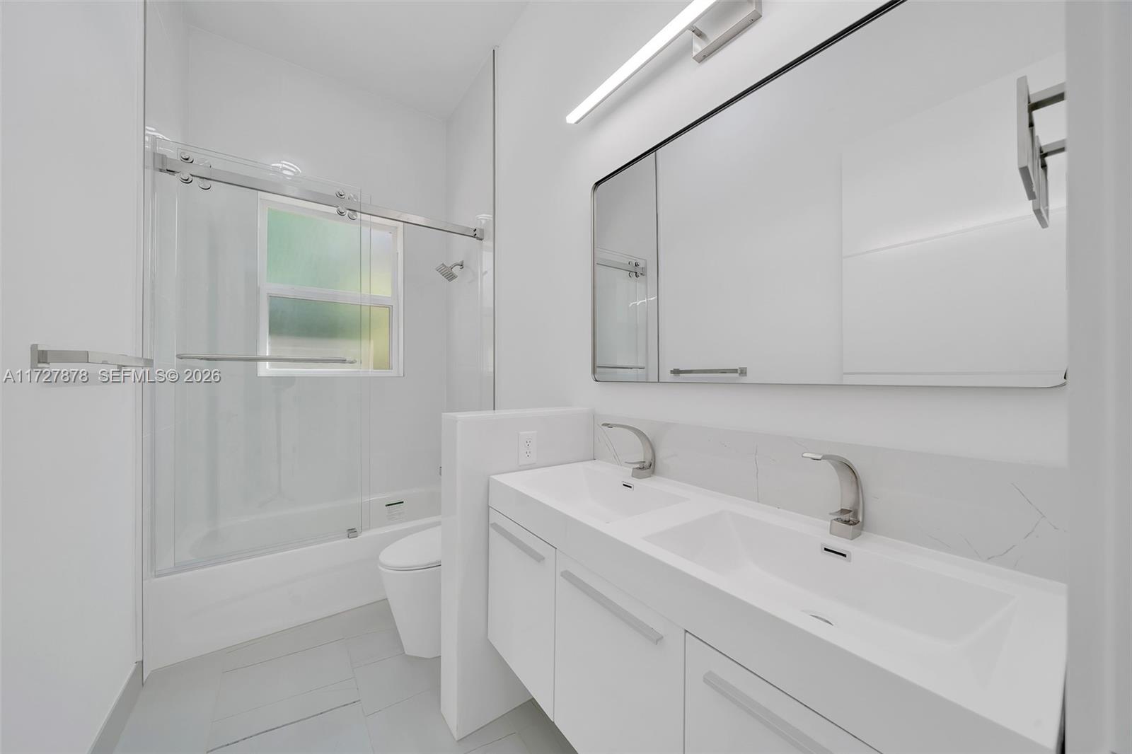 A11727878 Property Photo 18