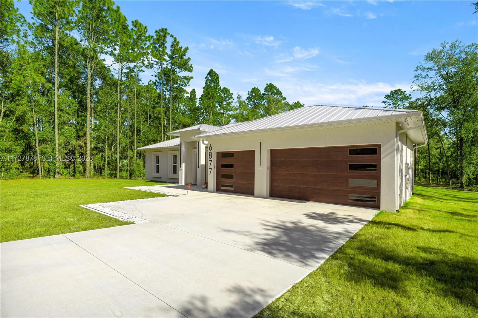 A11727878 Property Photo 59