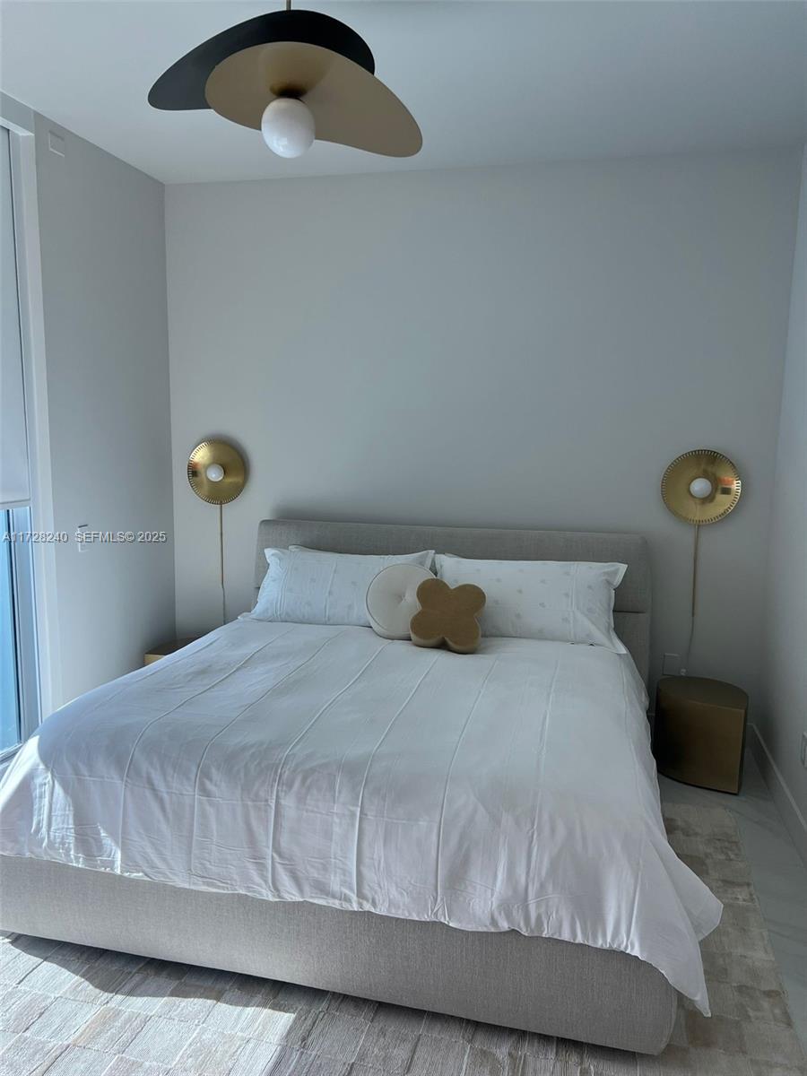 17550 Collins Avenue 601 Property Photo 18