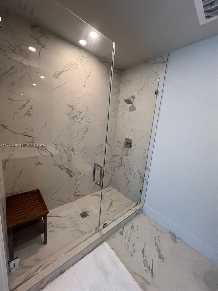 17550 Collins Avenue 601 Property Photo 20