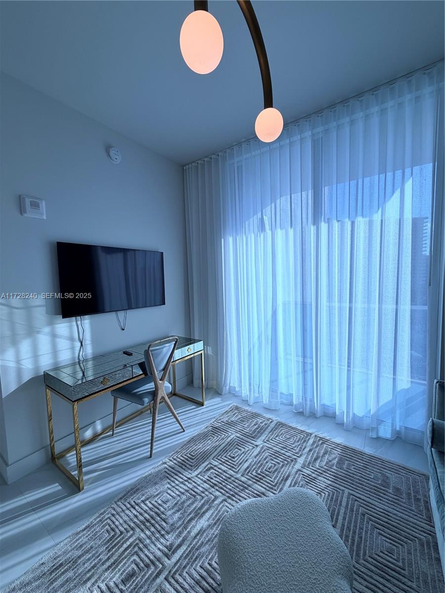 17550 Collins Avenue 601 Property Photo 24