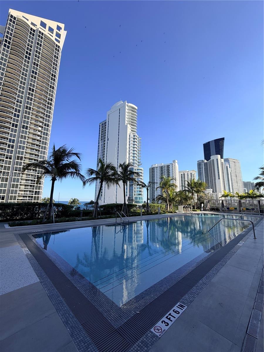 17550 Collins Avenue 601 Property Photo 30