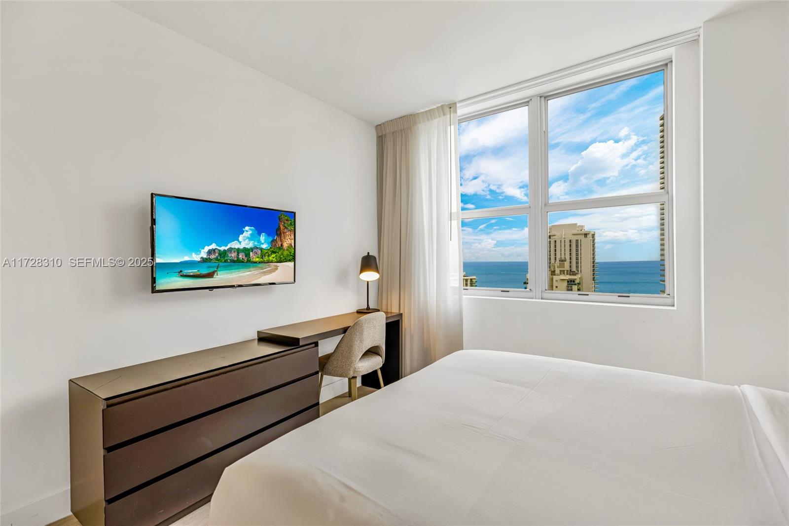 4010 S Ocean Drive R1601 Property Photo 22