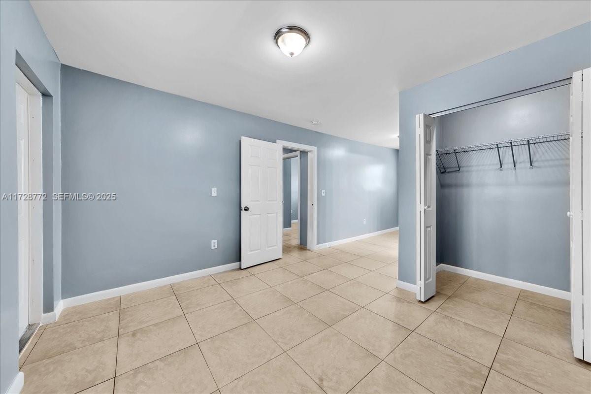 365 Nw 8th Street 211 Property Photo 5