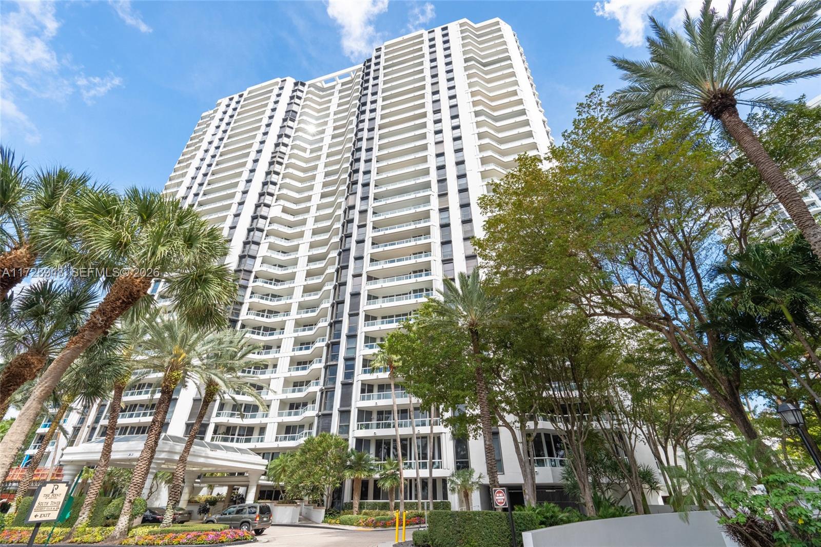 21205 Yacht Club Drive 805