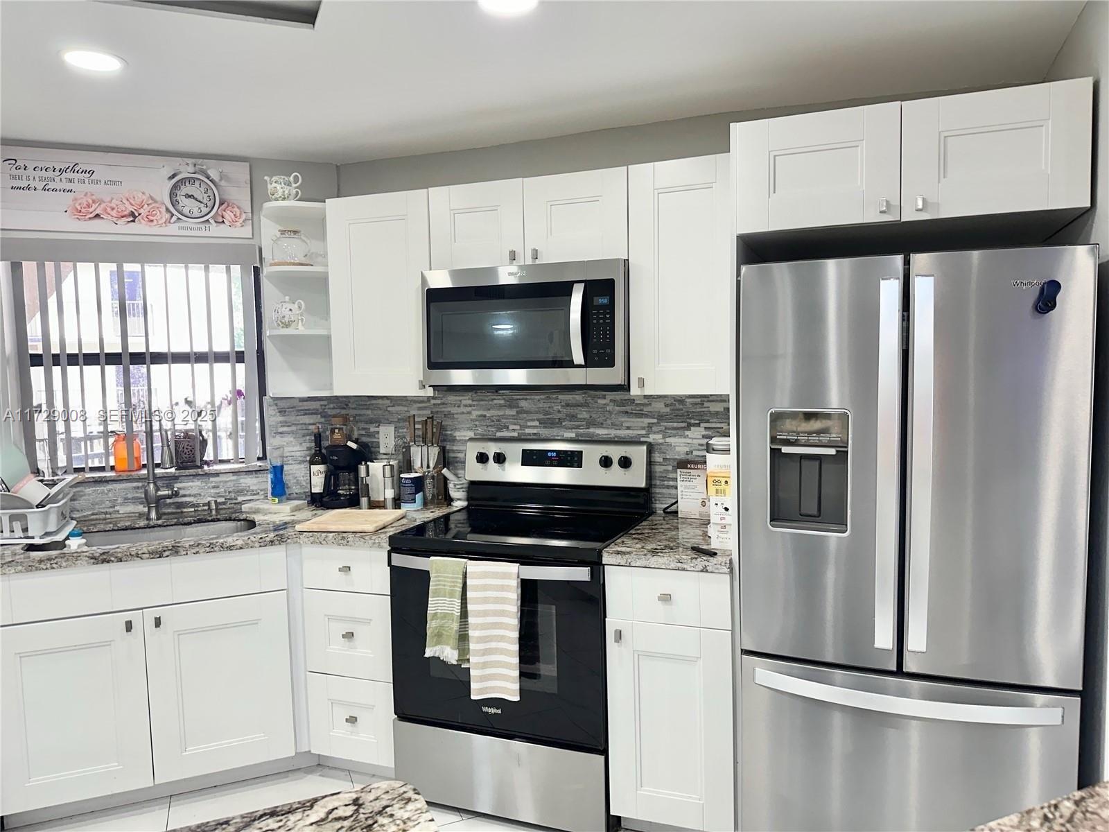 6655 W Broward Boulevard 201 Property Photo 11