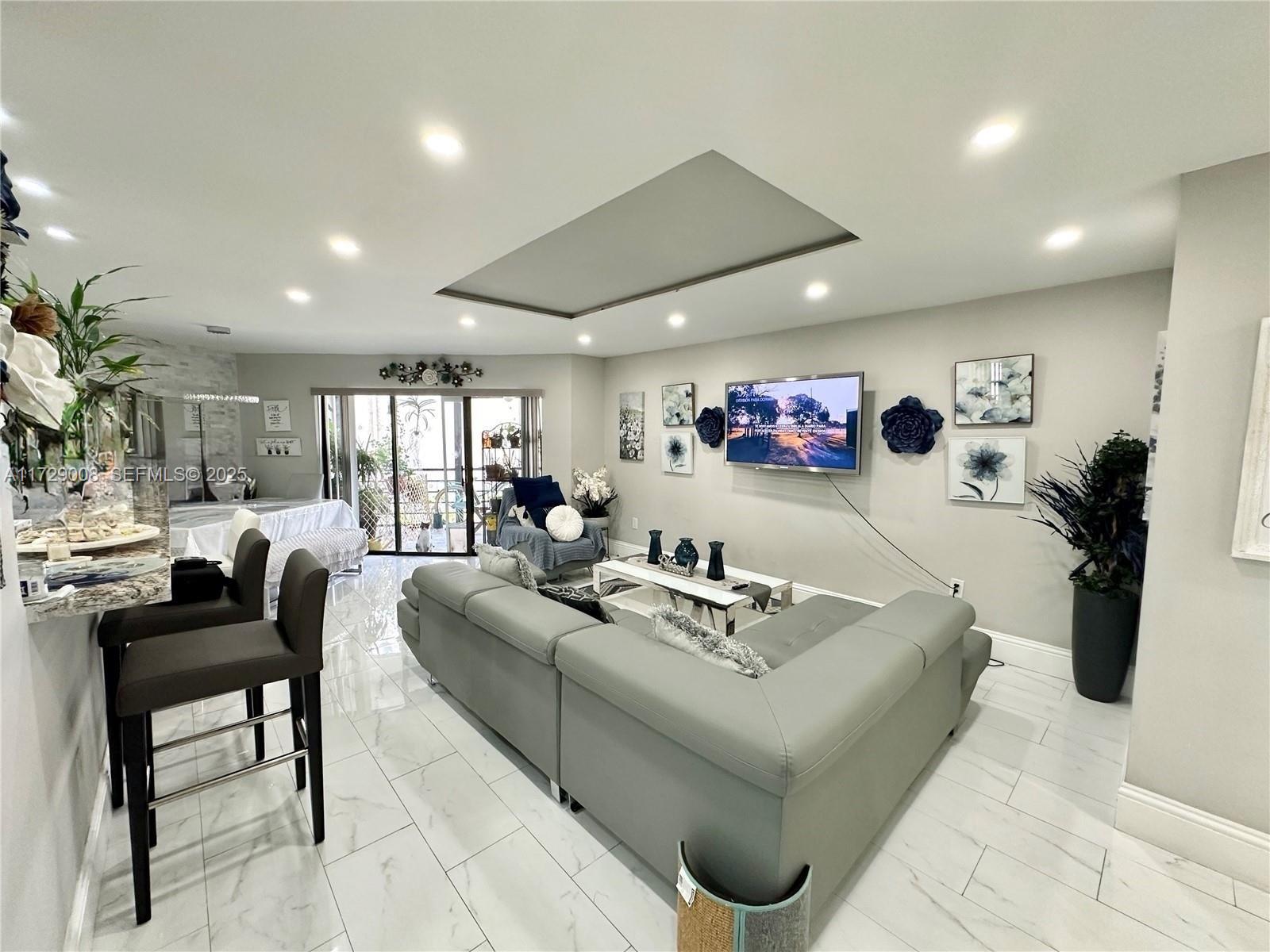 6655 W Broward Boulevard 201 Property Photo 20