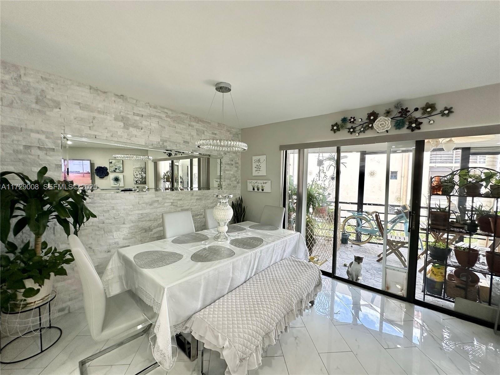 6655 W Broward Boulevard 201 Property Photo 21