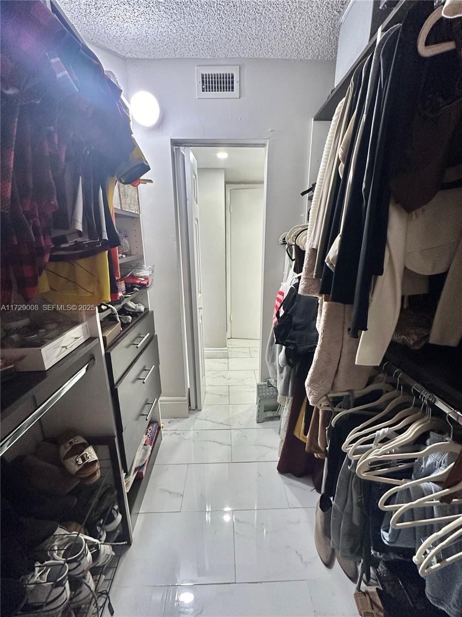 6655 W Broward Boulevard 201 Property Photo 28