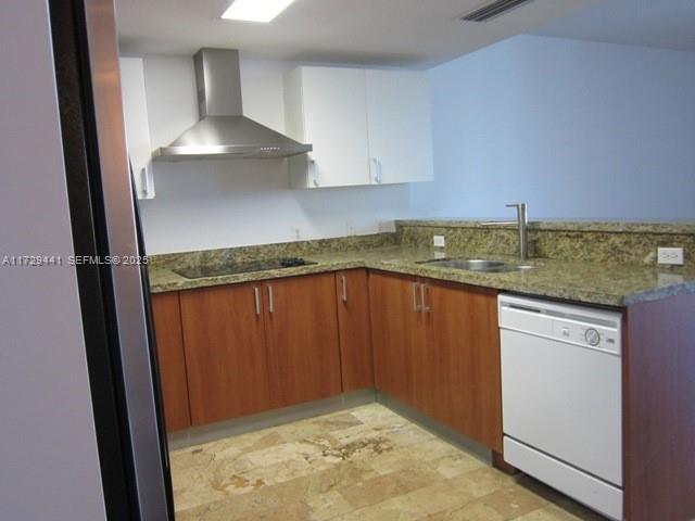 170 Se 14th Street 2306 Property Photo 2