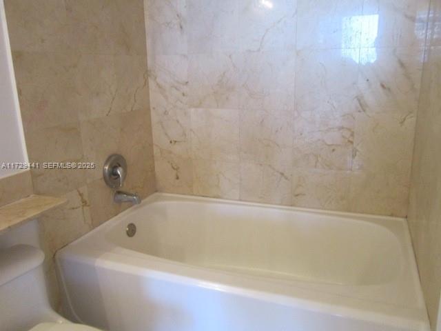 170 Se 14th Street 2306 Property Photo 12