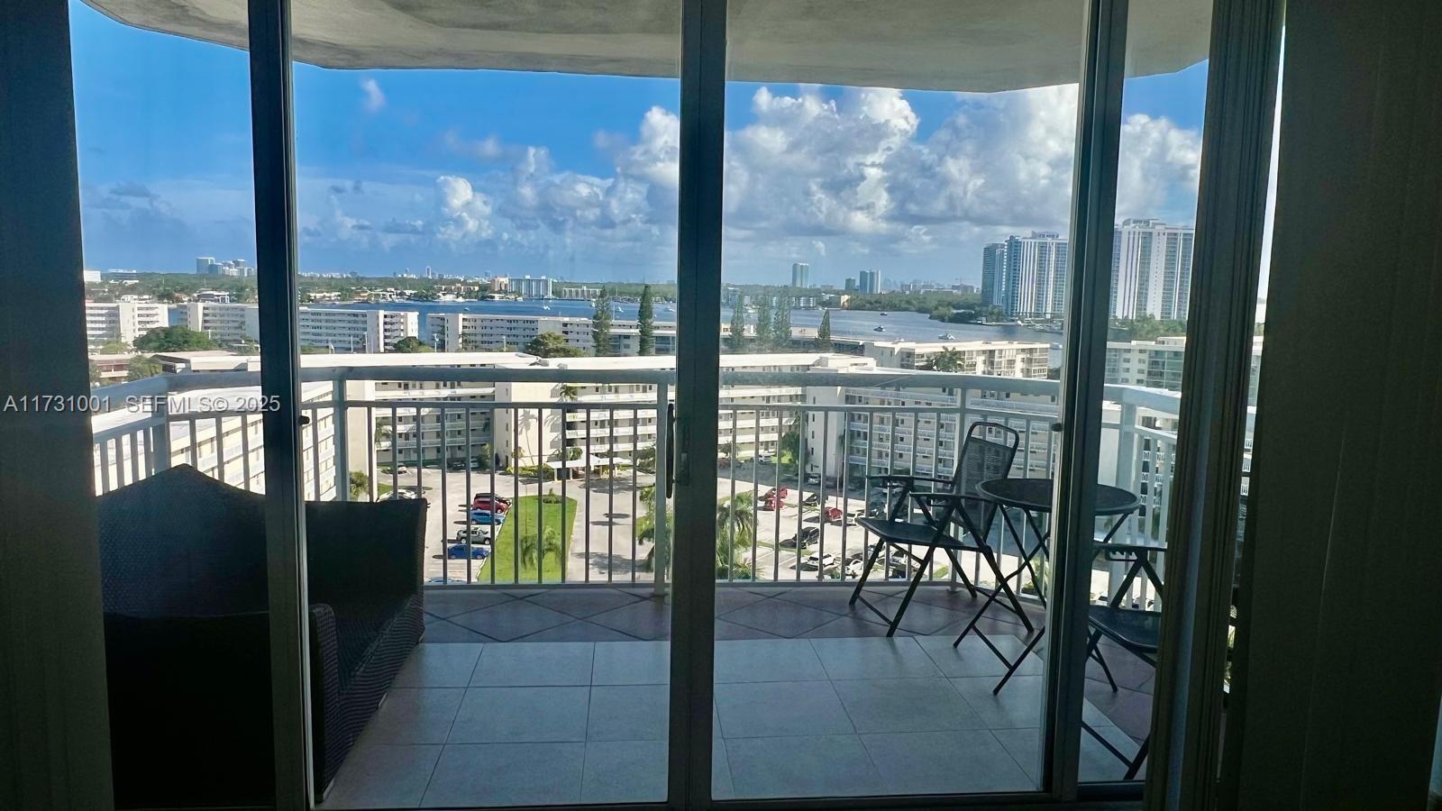 18031 Biscayne Boulevard 1103 Property Photo 2