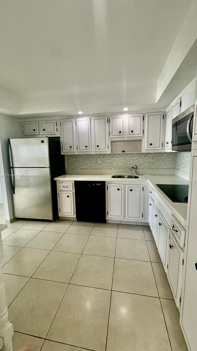 18031 Biscayne Boulevard 1103 Property Photo 3