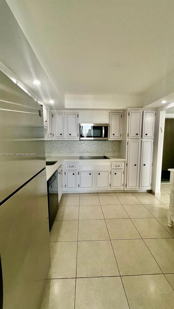 18031 Biscayne Boulevard 1103 Property Photo 4