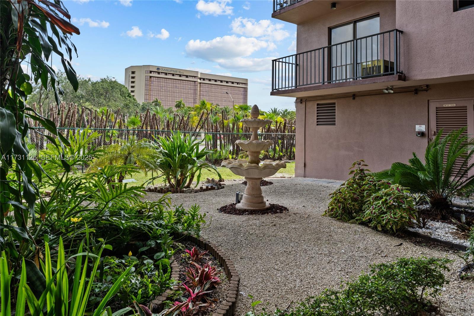 605 NW 72nd Avenue 406