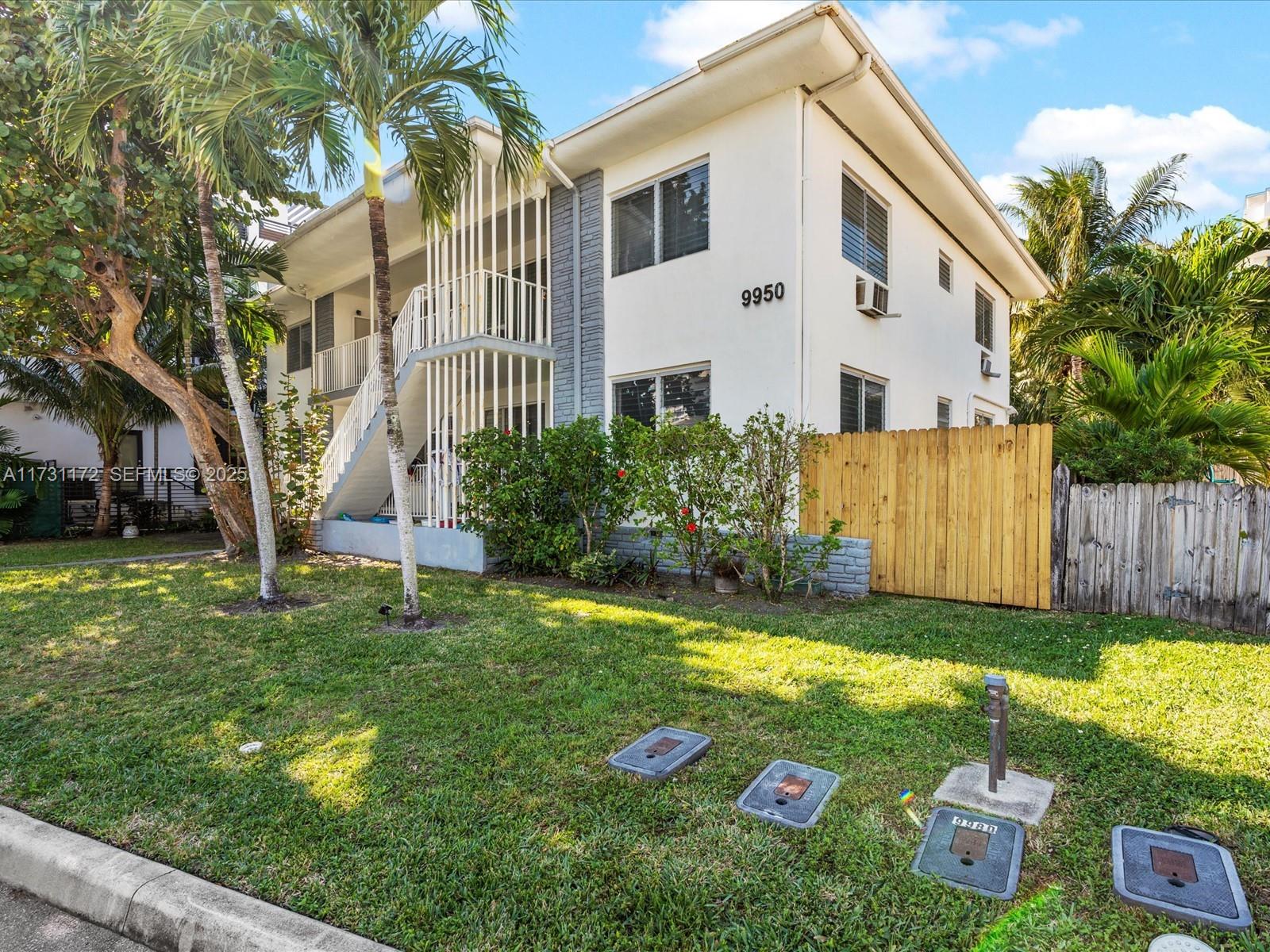 9950 E Bay Harbor Drive Property Photo 4