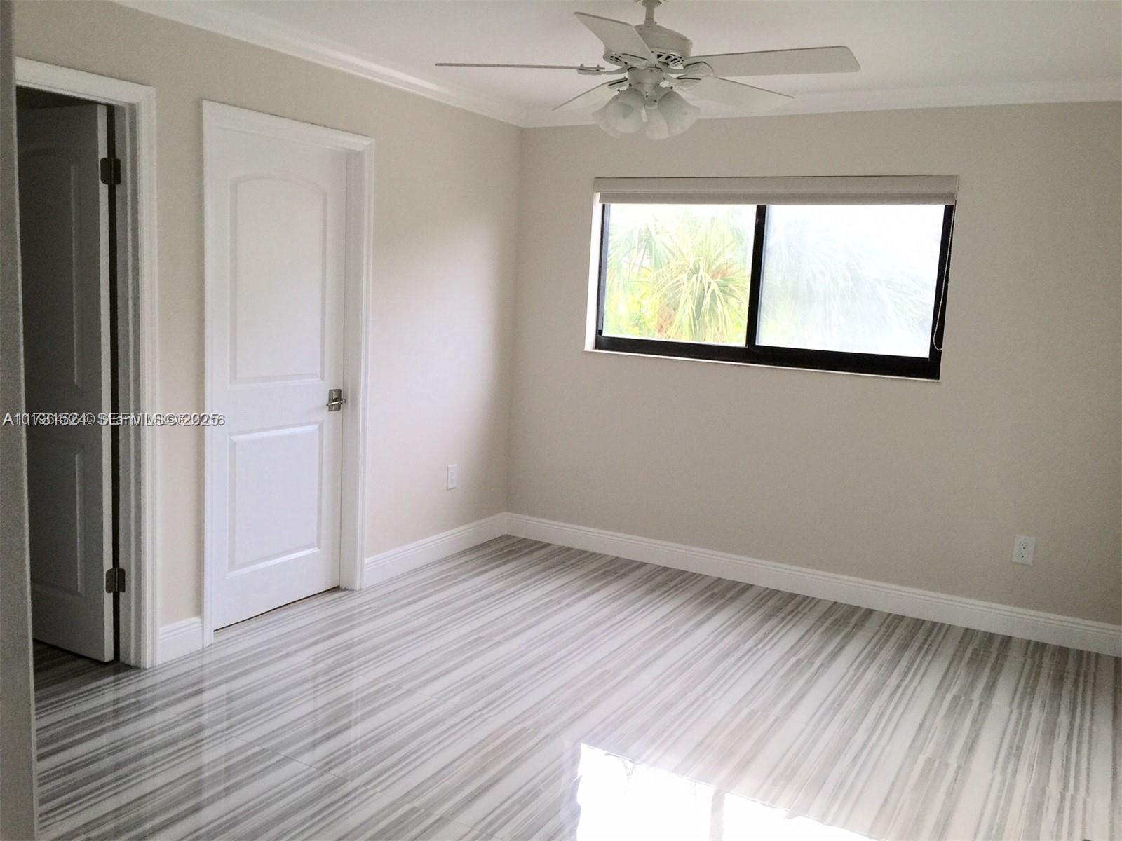 17878 N Bay Road 201 Property Photo 11