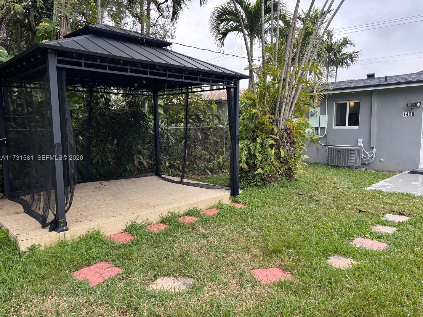 1426 Arthur Street Property Photo 21