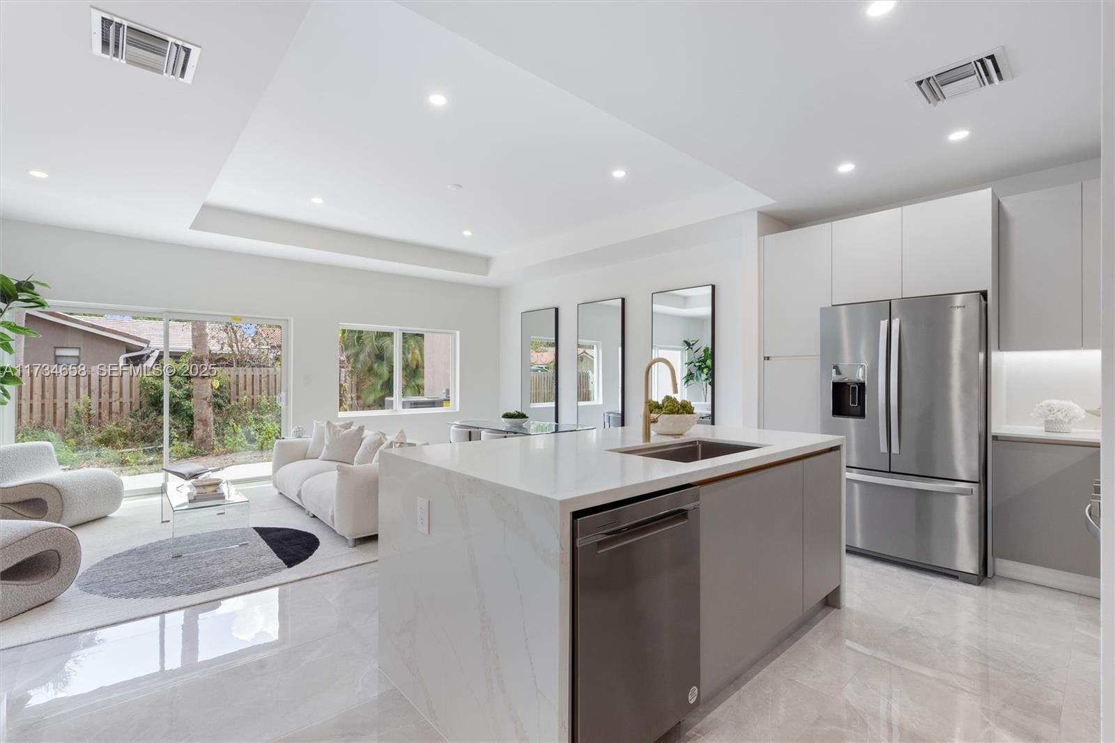 1567 Nw 94th Way 10 Property Photo 9