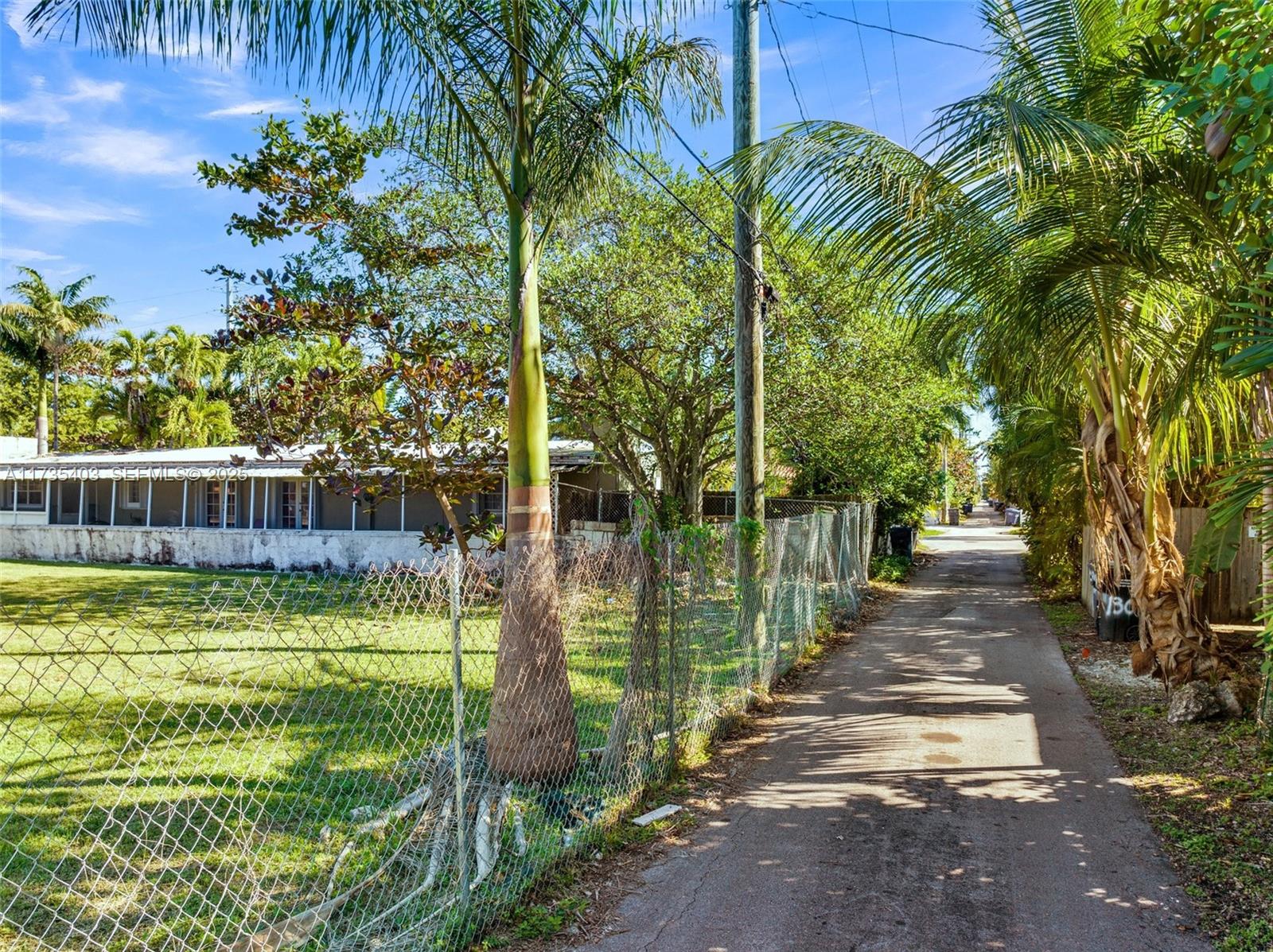 1312 Polk Street Property Photo 11