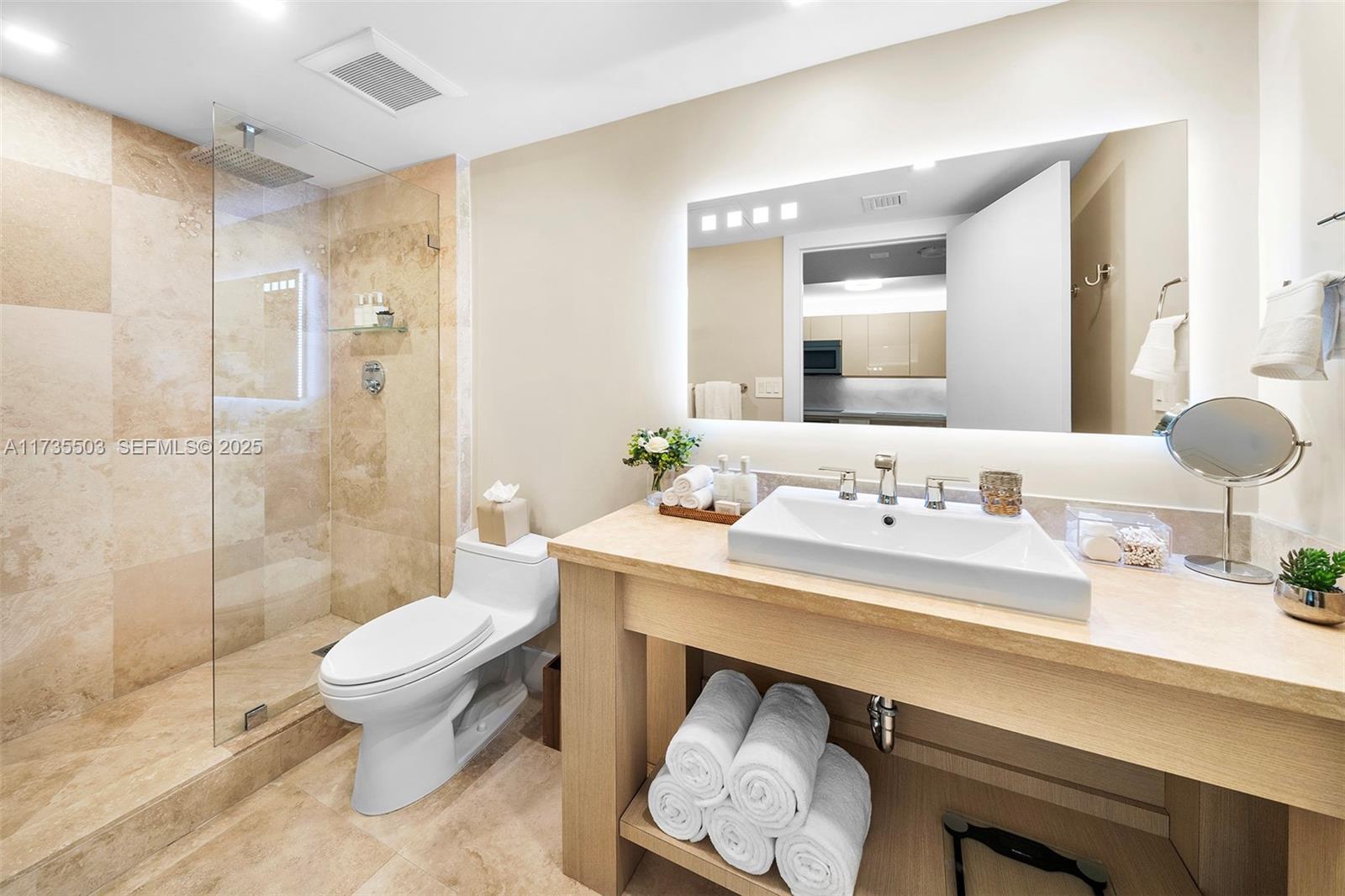 A11735503 Property Photo 18