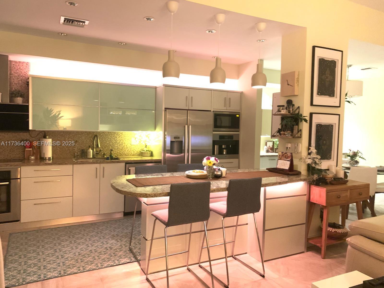 18031 Biscayne Boulevard Ph01 Property Photo 8