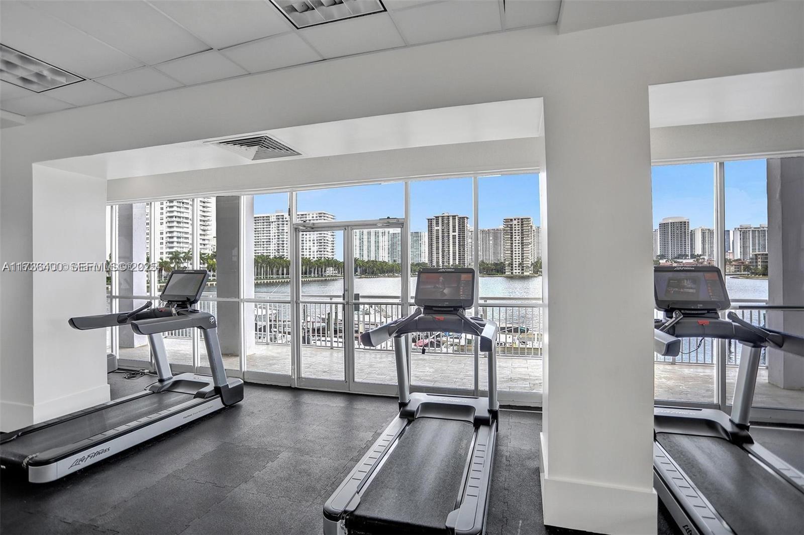 18031 Biscayne Boulevard Ph01 Property Photo 30