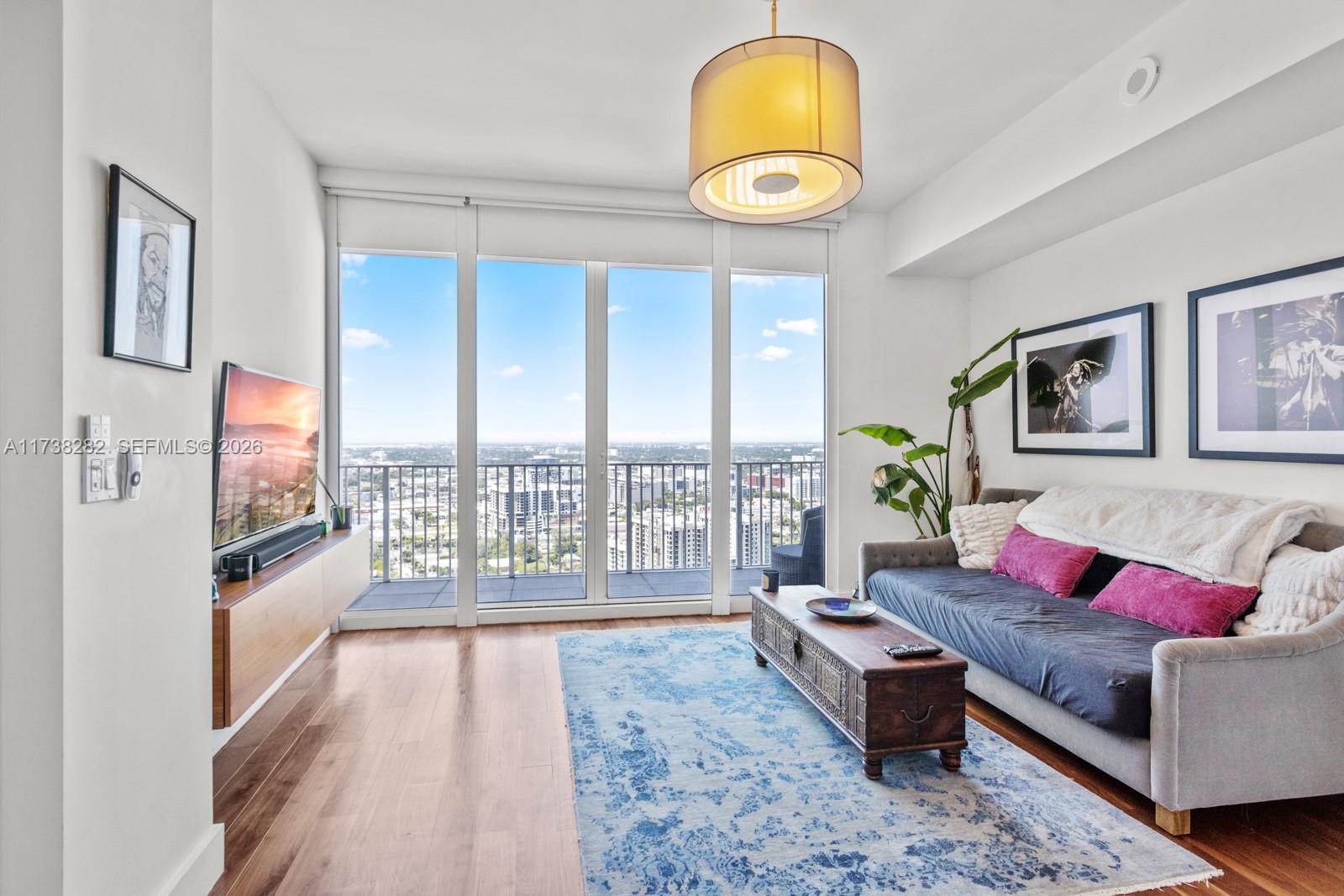 2020 N Bayshore Drive 3307 Property Photo 9