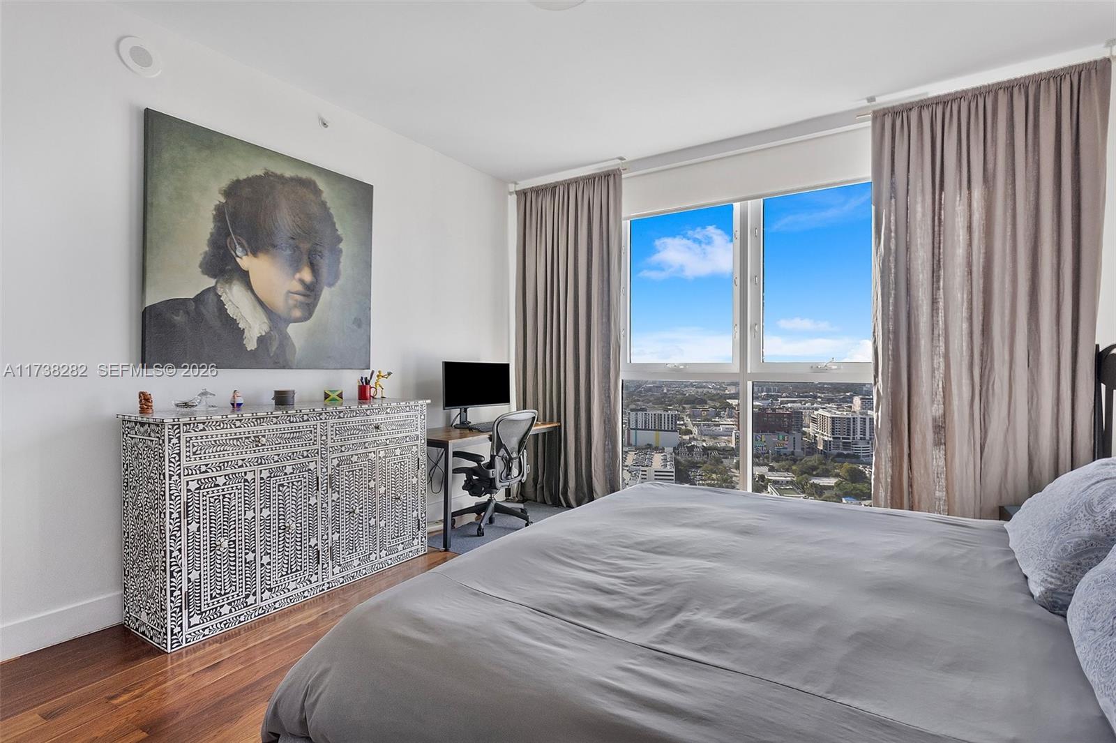 2020 N Bayshore Drive 3307 Property Photo 19