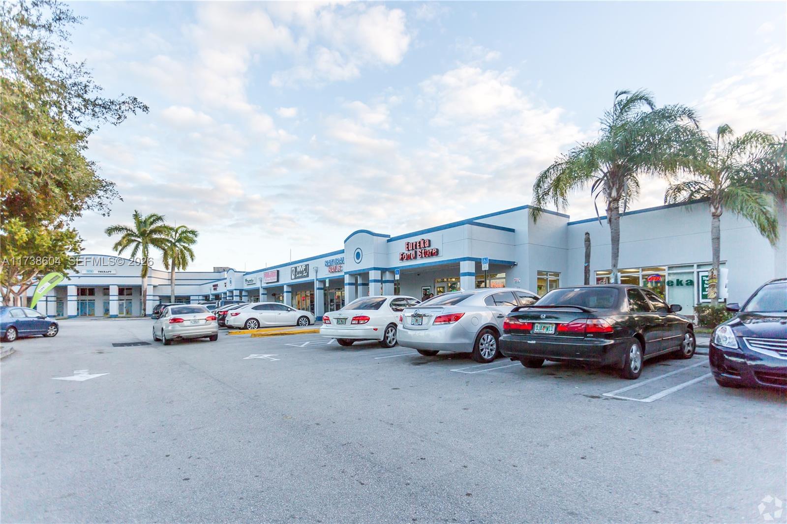 A11738604 Property Photo 2