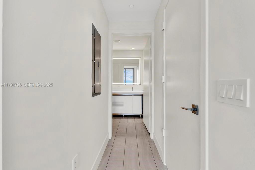 2000 Metropica Way 2307 Property Photo 16