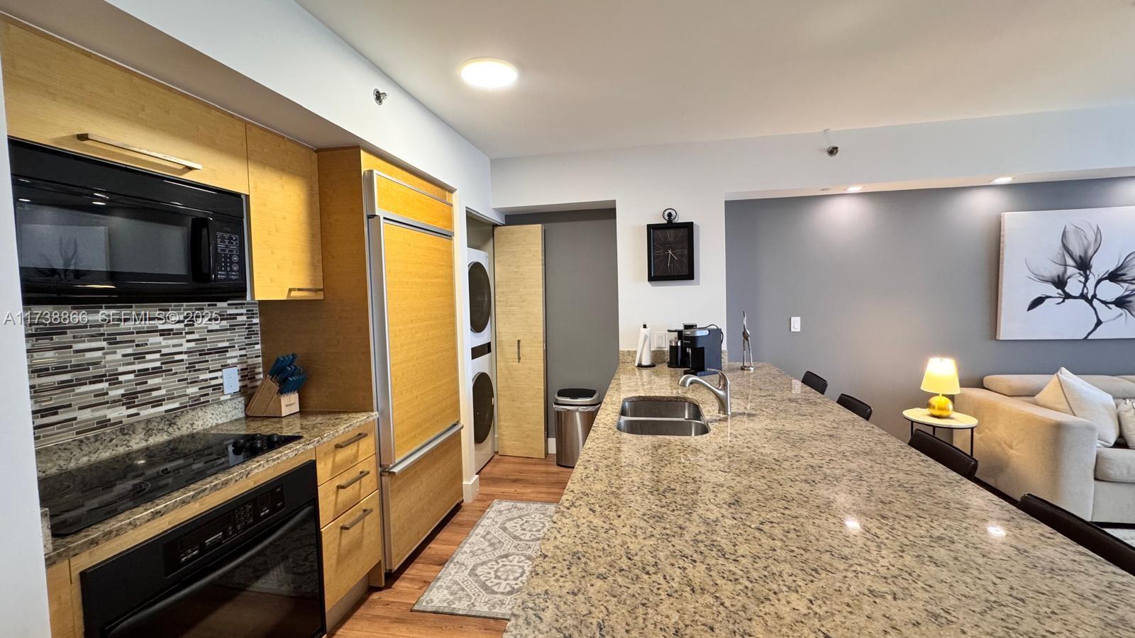 1830 S Ocean Drive 2209 Property Photo 2
