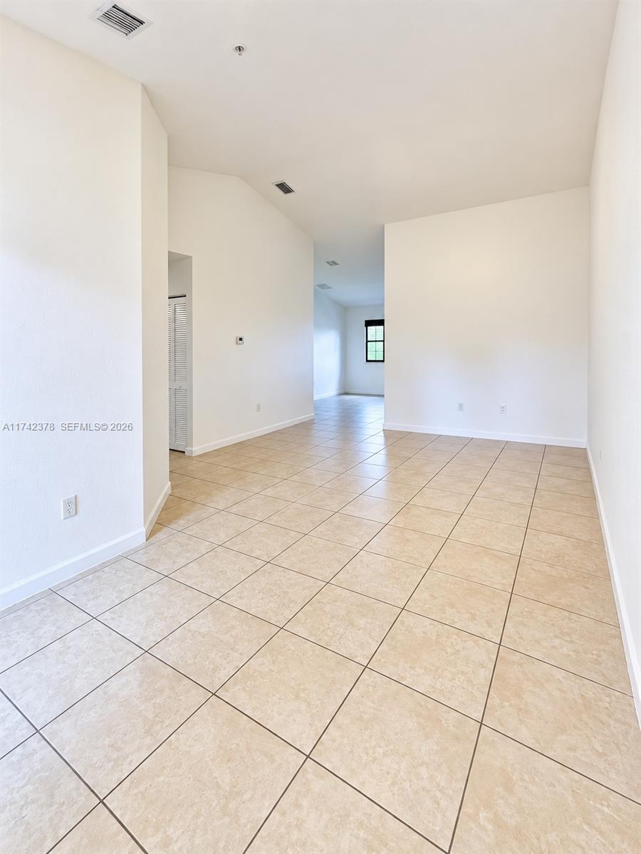 22441 Sw 88th Place 301-5 Property Photo 2