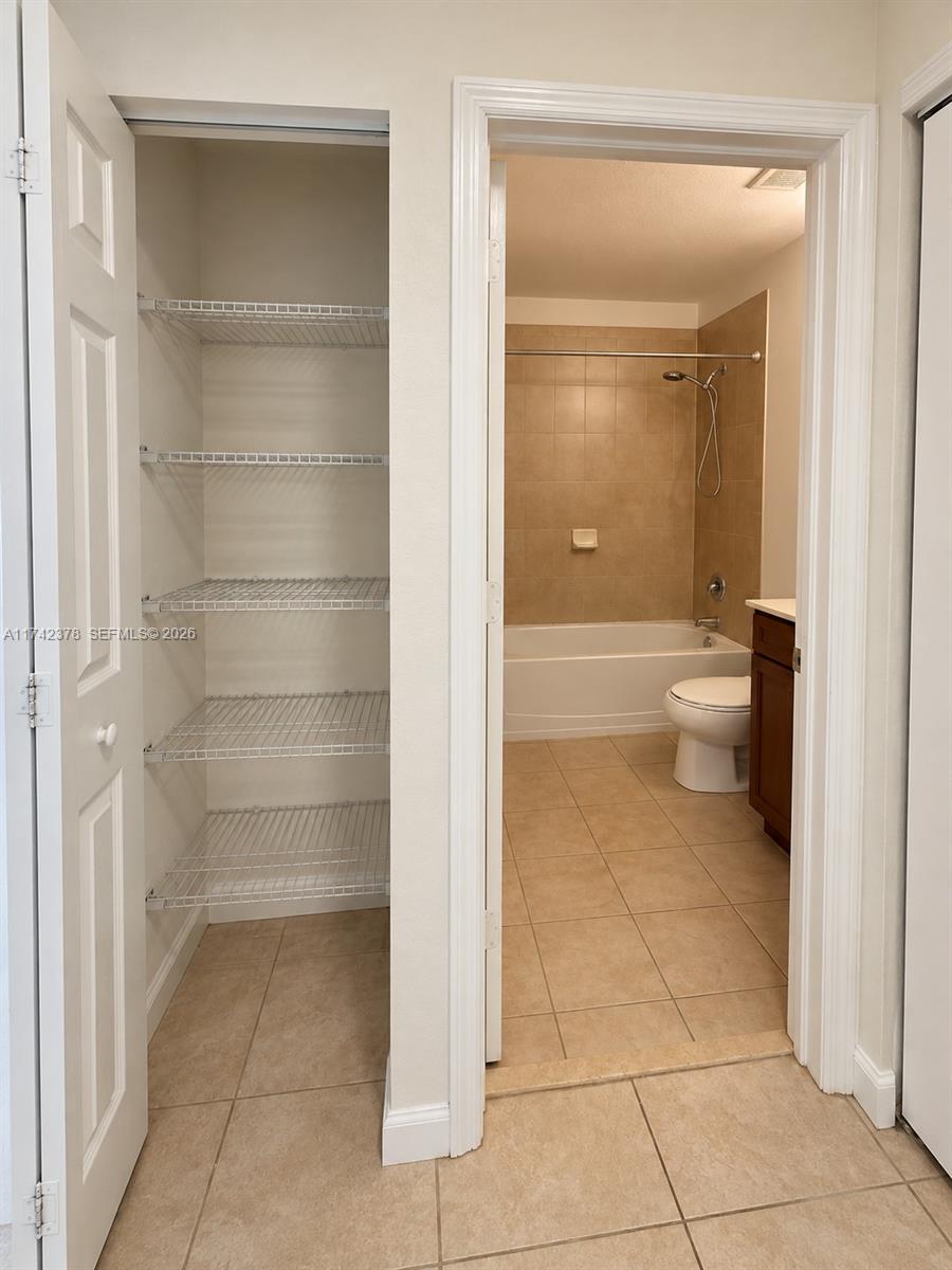 22441 Sw 88th Place 301-5 Property Photo 14